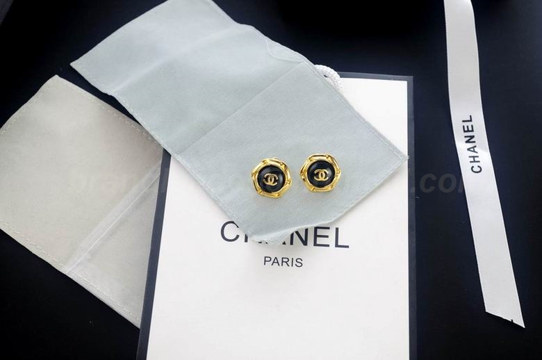 Chanel Earrings 588